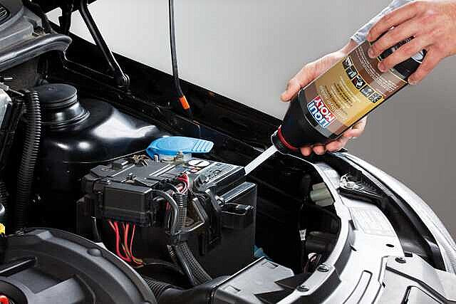 Central Hydraulic System Oil