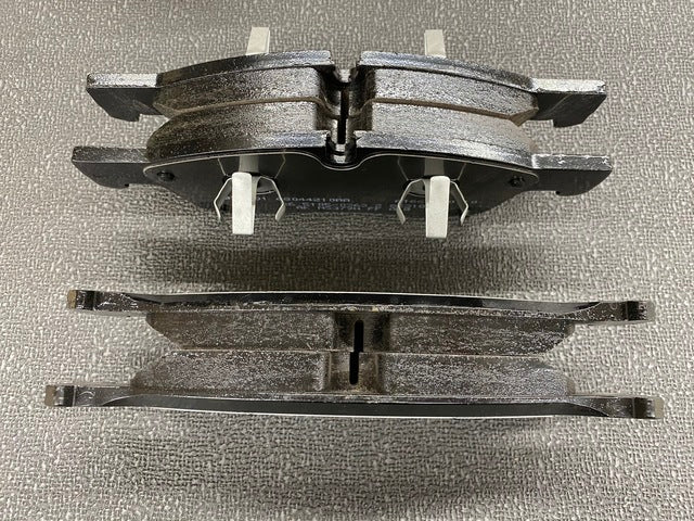 Front Disc Brake Pad Kit - Mopar (68052369AE)